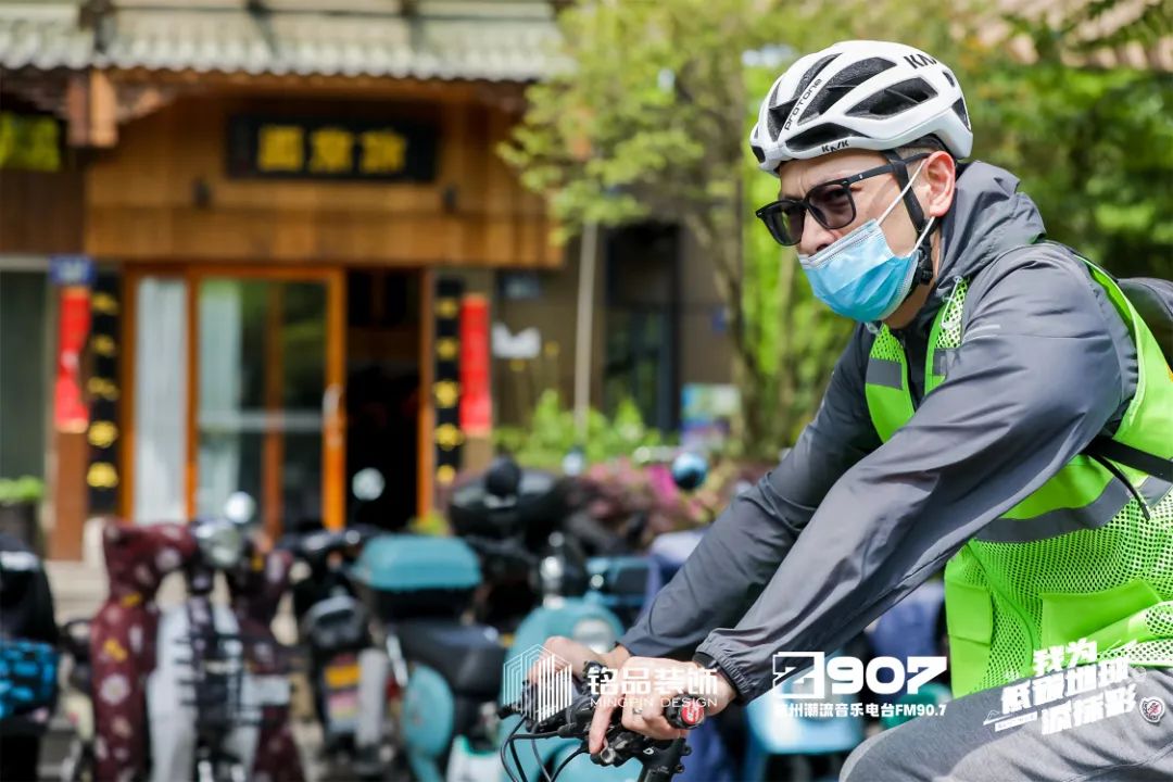 安全第一，友誼第二，比賽第三，參賽選手們有序競賽